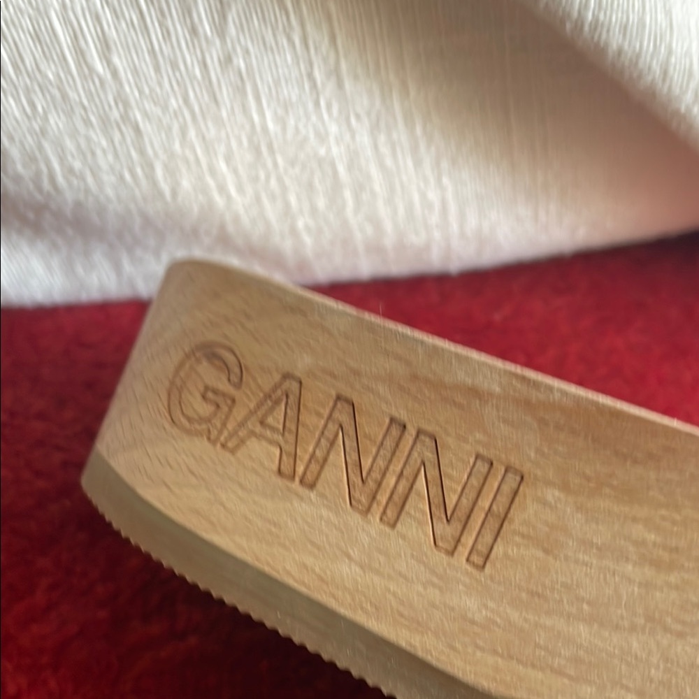 NWOT GANNI Women's Floral wooden Sandals - Picture 3 of 7